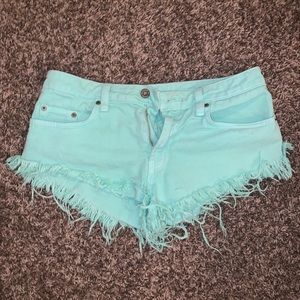 Classic mini shorts in aqua!